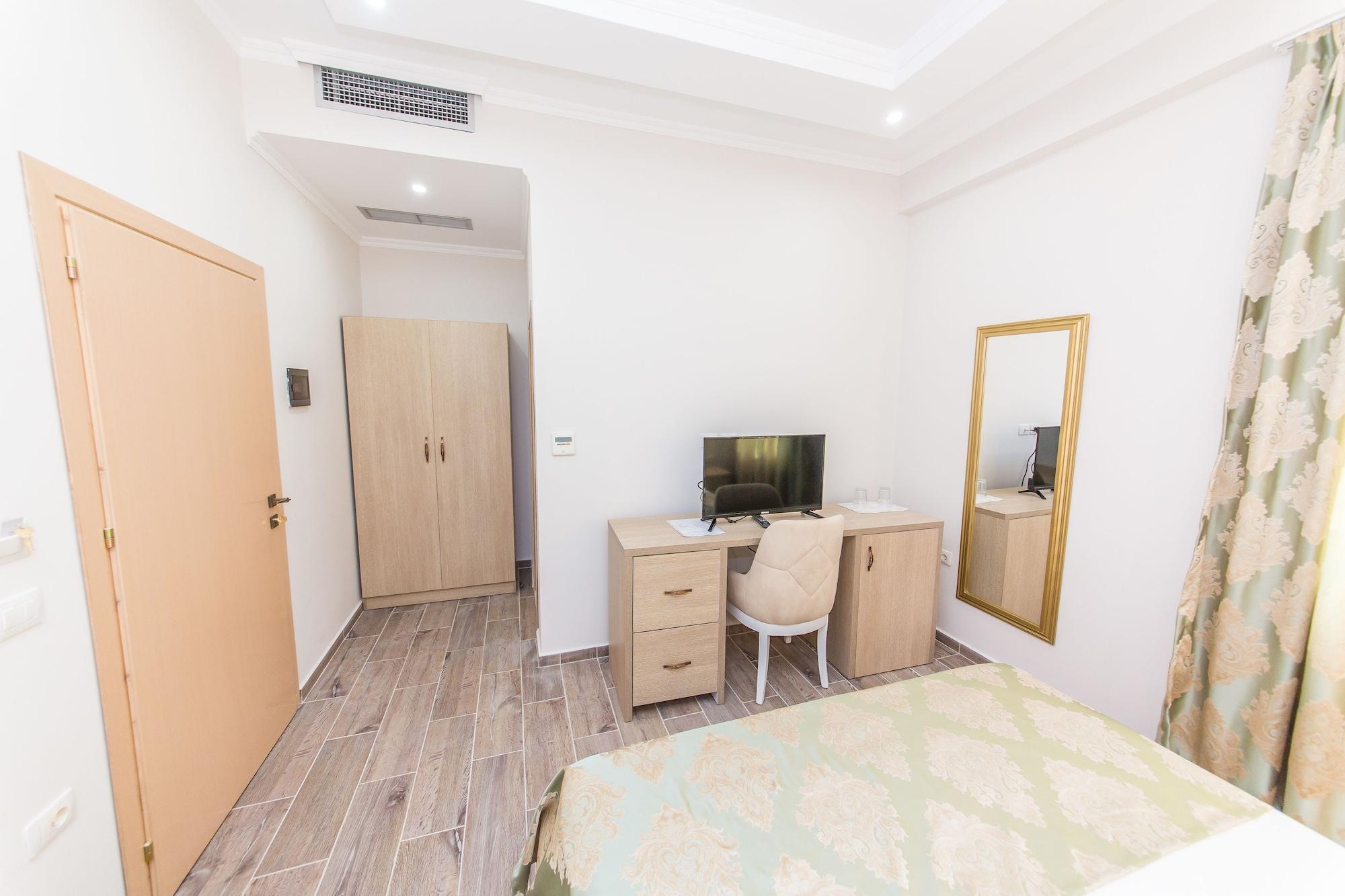 Hotel Belagrita 培拉特 外观 照片